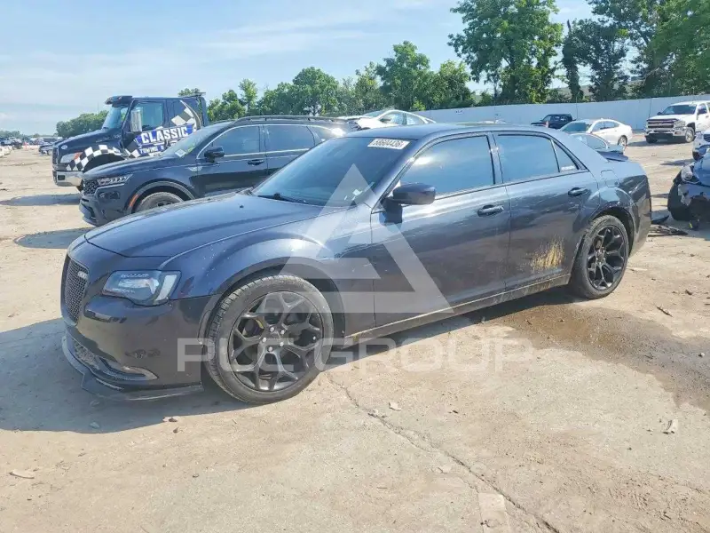 2019 Chrysler 300 фото