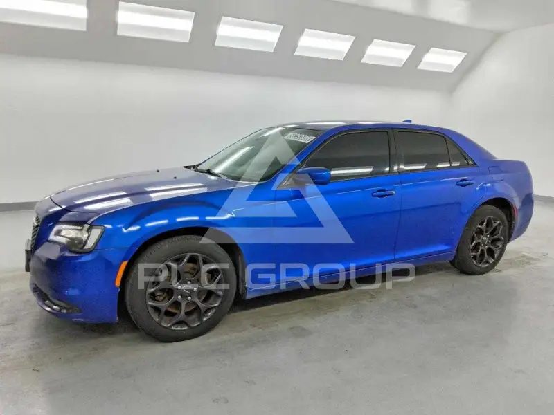 2019 Chrysler 300 photo
