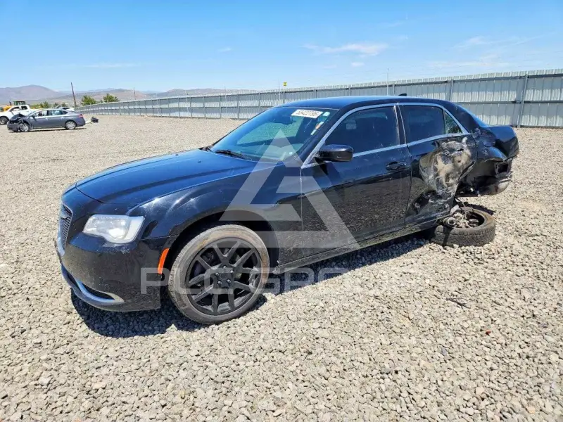 2019 Chrysler 300 фото