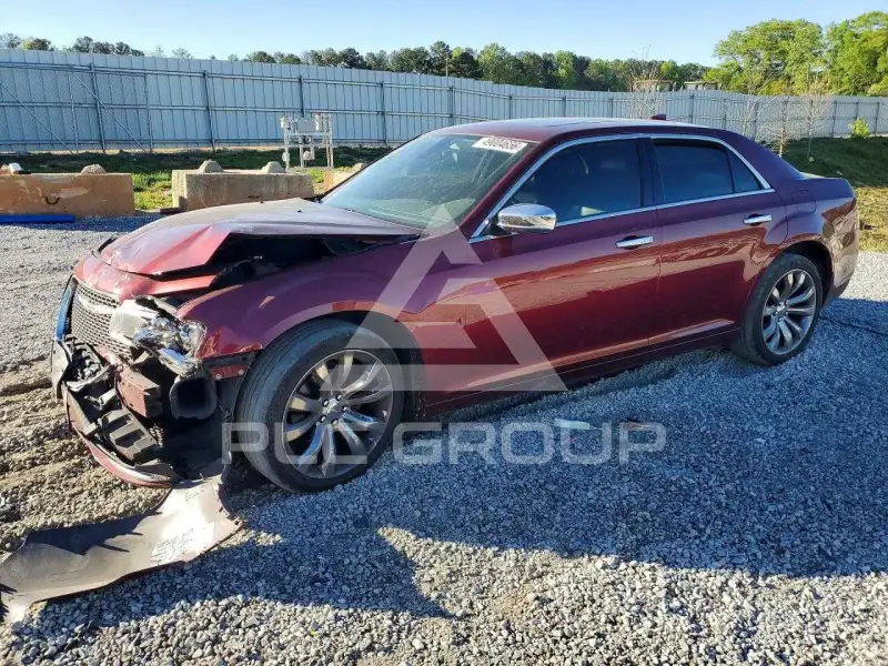 2019 Chrysler 300 photo