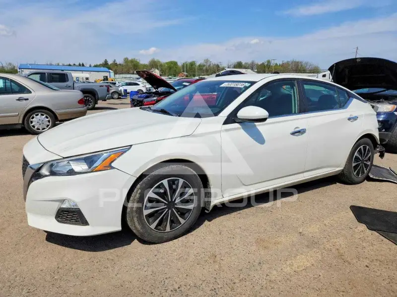 2019 Nissan ALTIMA фото