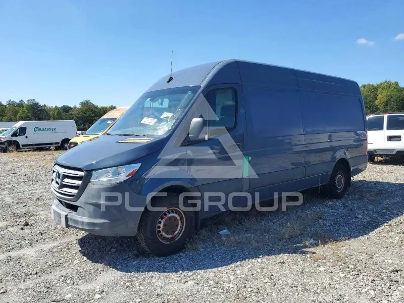 2019 Mercedes Benz Sprinter фото