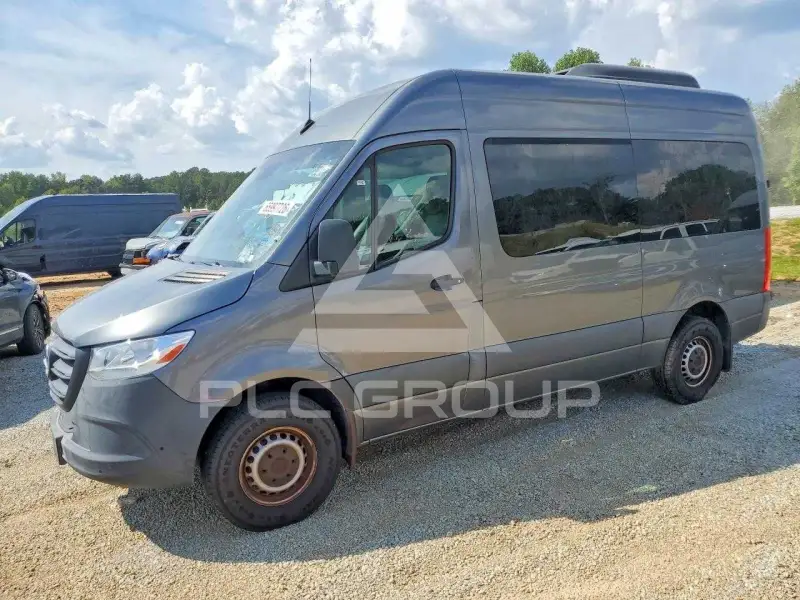 2019 Mercedes Benz Sprinter фото