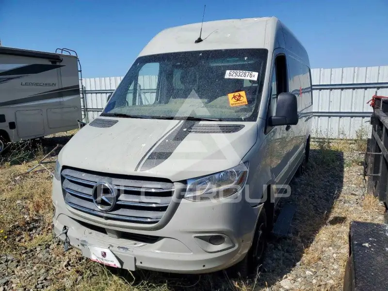 2019 Mercedes Benz Sprinter фото