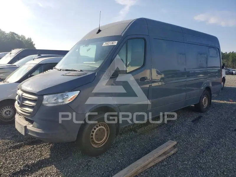 2019 Mercedes Benz Sprinter фото