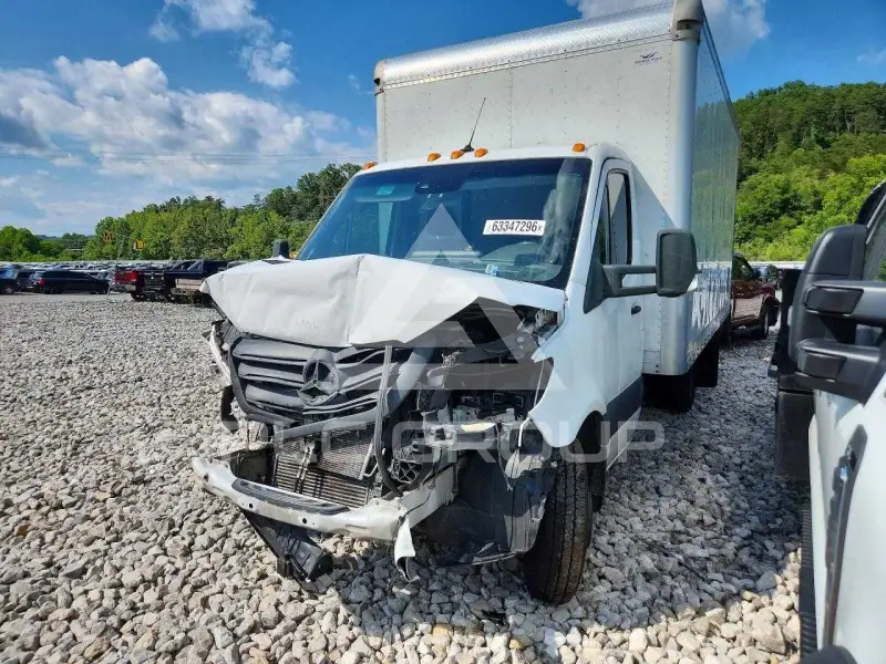 2019 Mercedes Benz Sprinter фото