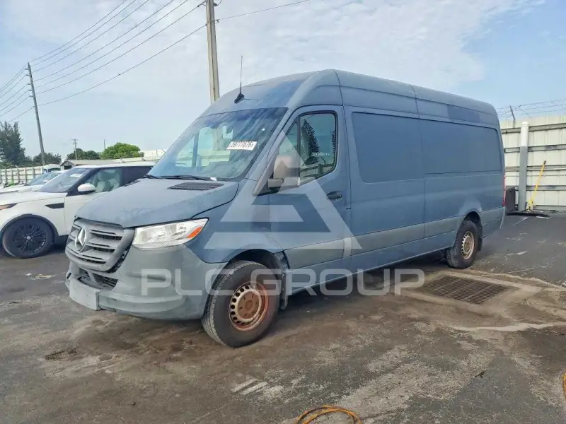 2019 Mercedes Benz Sprinter photo
