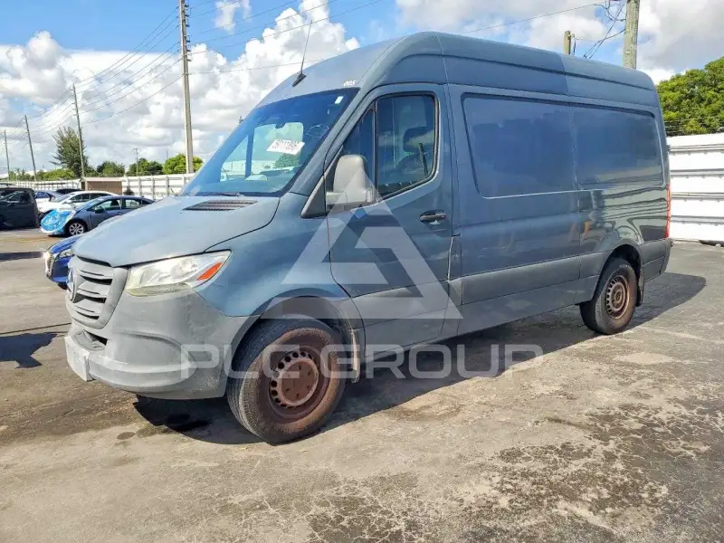 2019 Mercedes Benz Sprinter фото