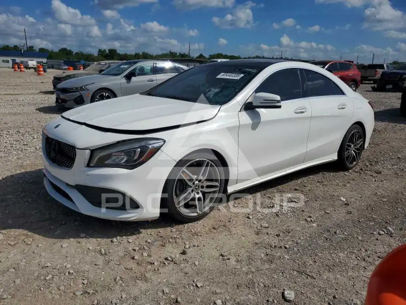 2019 Mercedes Benz CLA-Class фото