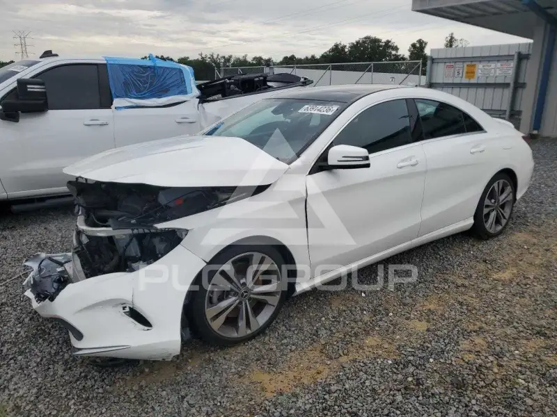 2019 Mercedes Benz CLA-Class фото