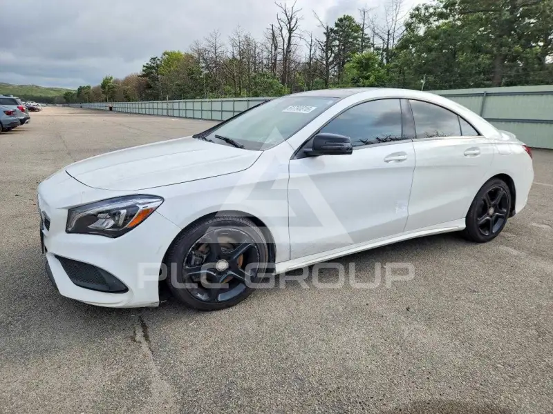 2019 Mercedes Benz CLA-Class фото
