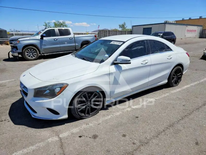 2019 Mercedes Benz CLA-Class фото