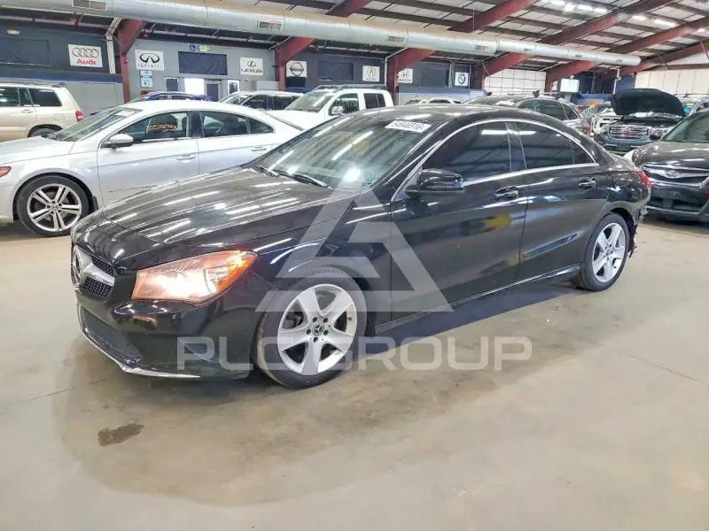 2019 Mercedes Benz CLA-Class фото