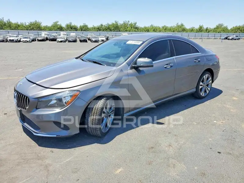 2019 Mercedes Benz CLA-Class фото