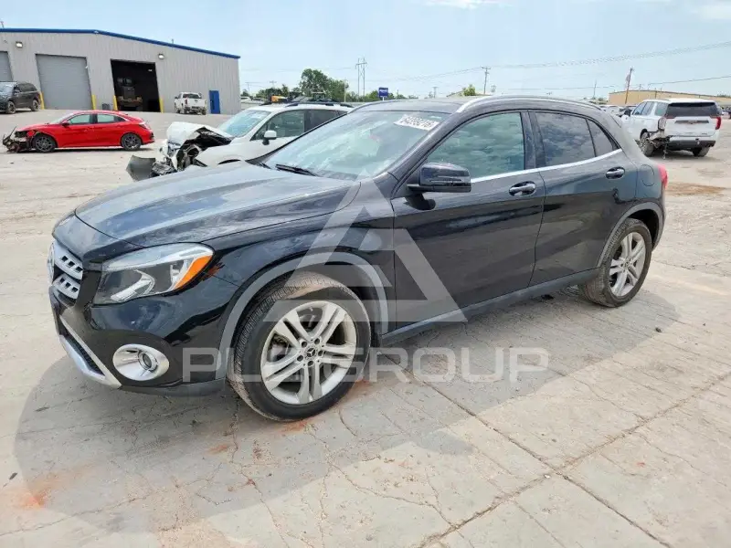 2019 Mercedes Benz GLA-Class фото