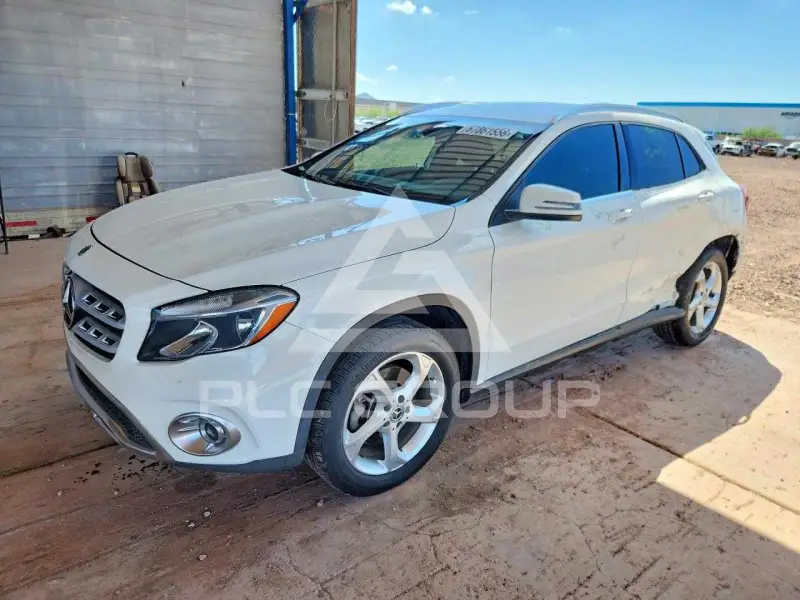 2019 Mercedes Benz GLA-Class фото