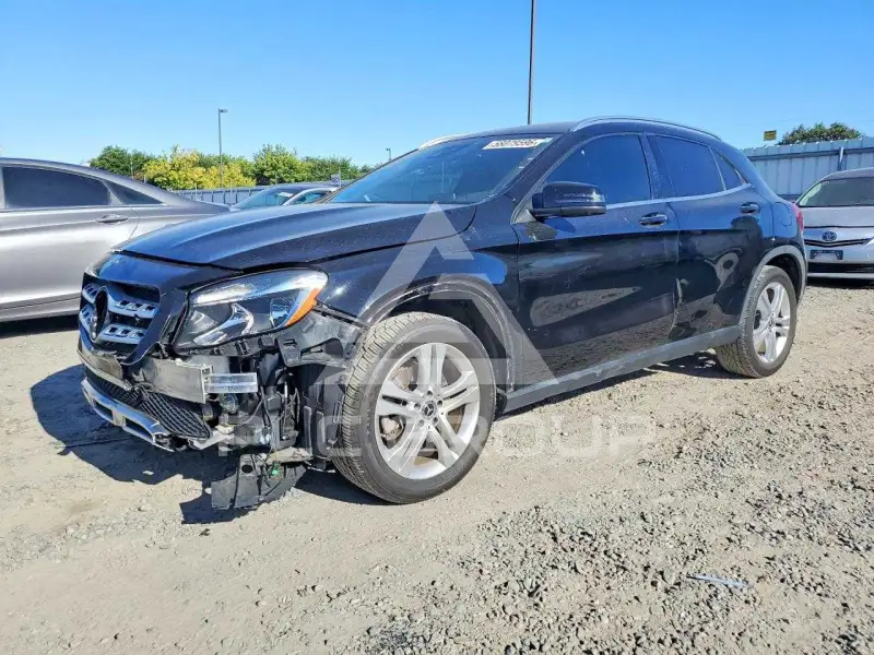 2019 Mercedes Benz GLA-Class фото