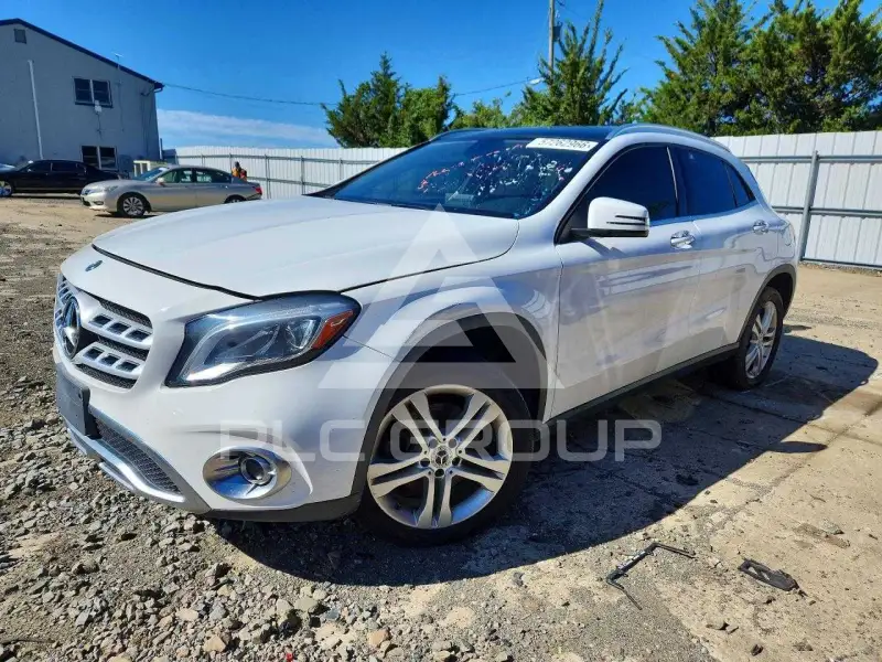 2019 Mercedes Benz GLA-Class фото