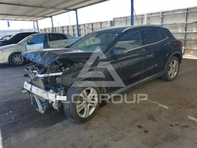 2019 Mercedes Benz GLA-Class фото