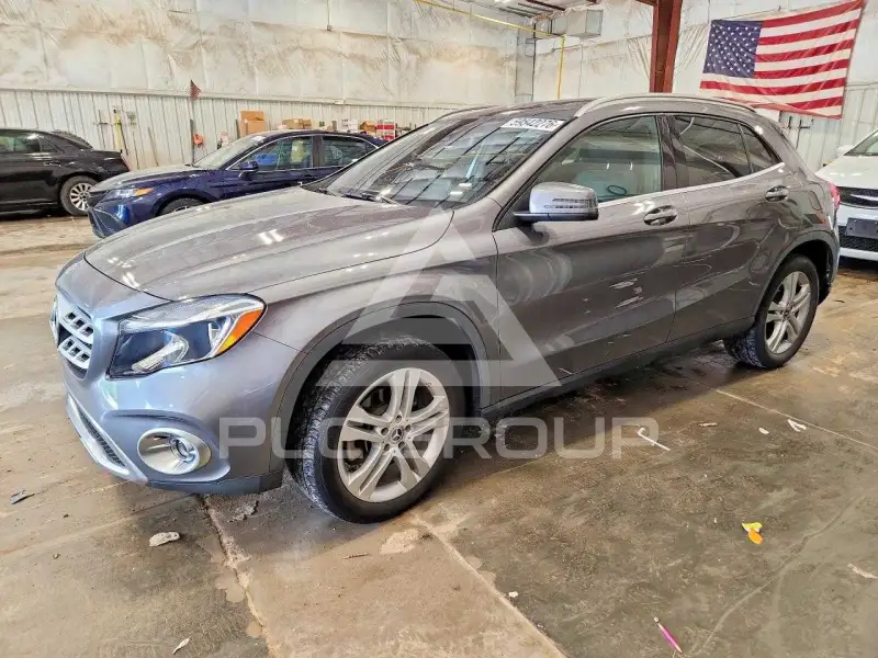 2019 Mercedes Benz GLA-Class photo