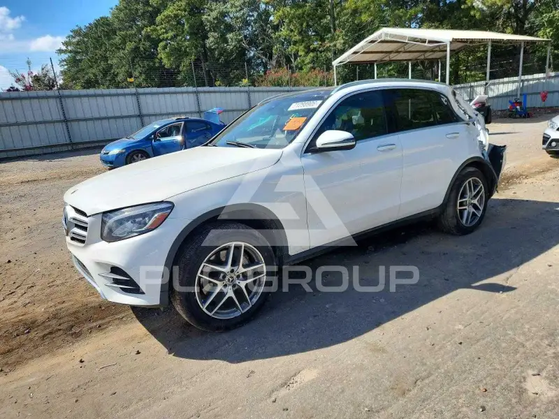 2019 Mercedes Benz GLC-Class фото