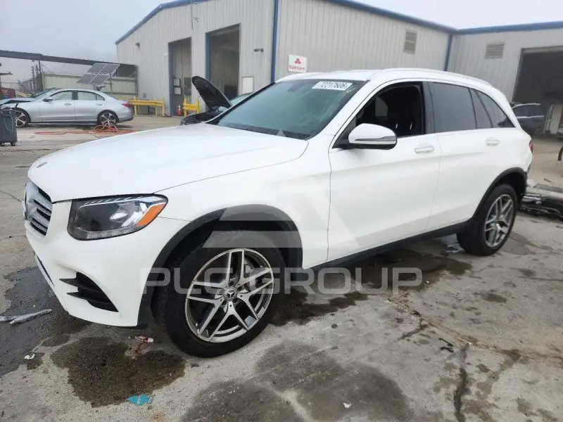 2019 Mercedes Benz GLC-Class фото