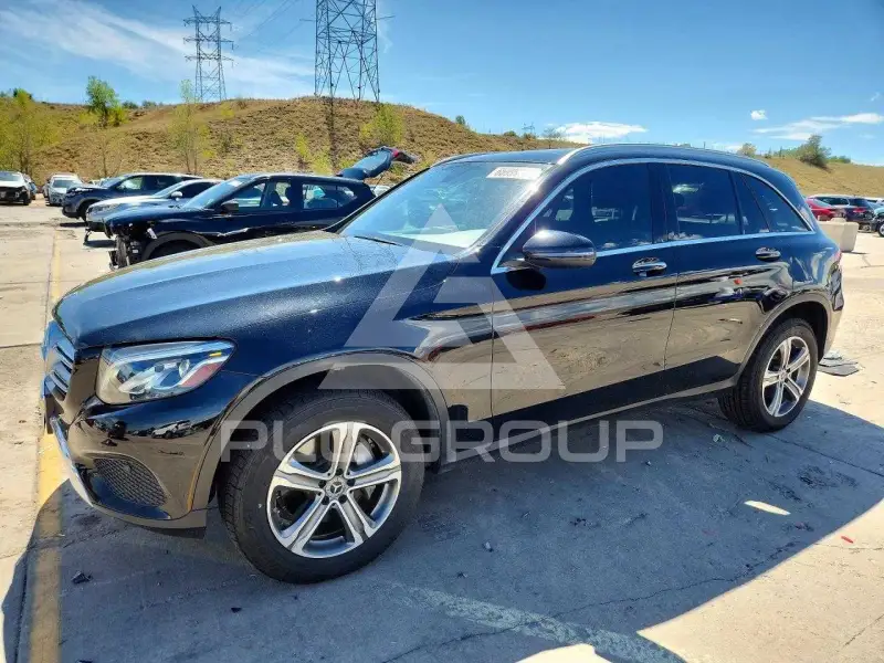 2019 Mercedes Benz GLC-Class photo