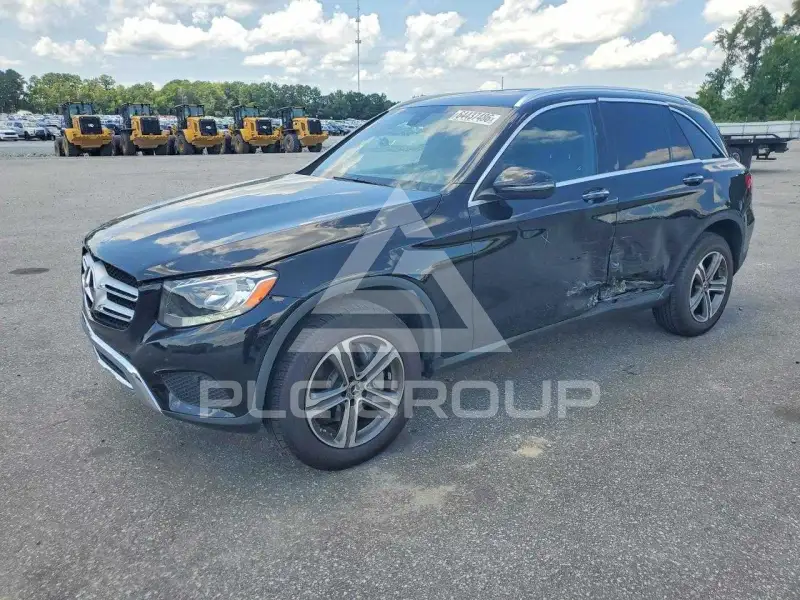 2019 Mercedes Benz GLC-Class photo