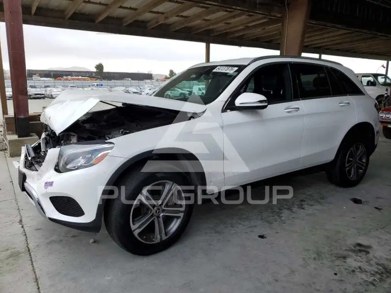2019 Mercedes Benz GLC-Class photo