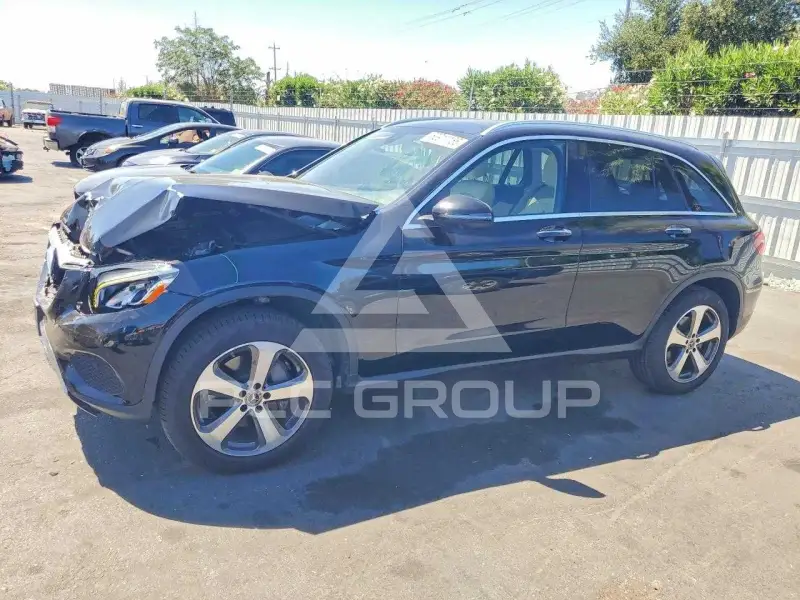 2019 Mercedes Benz GLC-Class фото