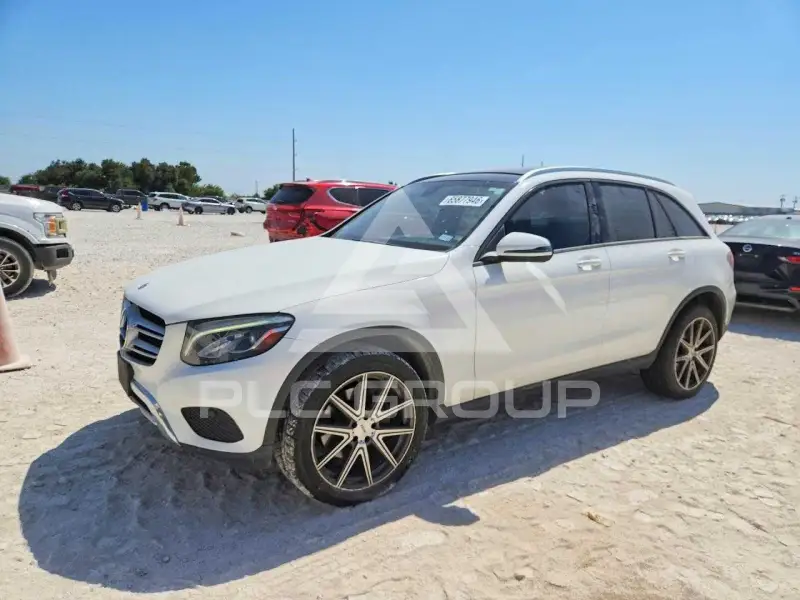 2019 Mercedes Benz GLC-Class photo