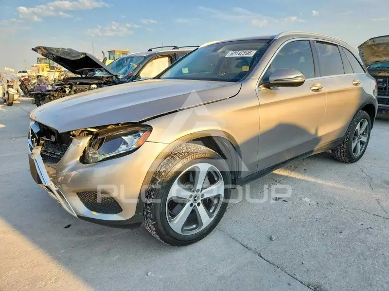 2019 Mercedes Benz GLC-Class photo