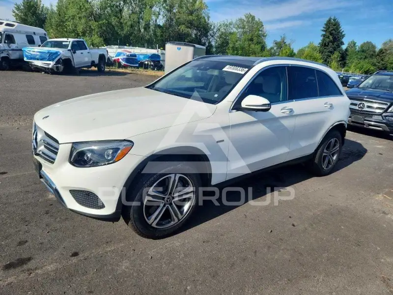 2019 Mercedes Benz GLC-Class фото