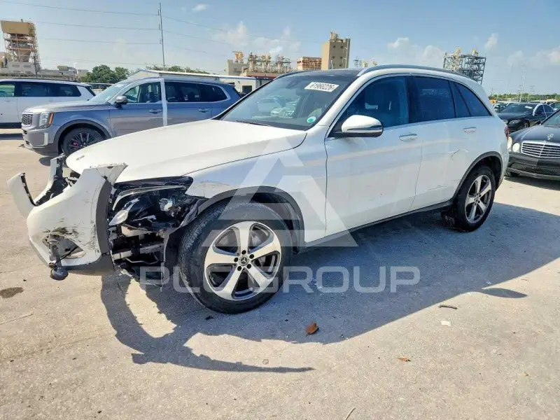 2019 Mercedes Benz GLC-Class фото