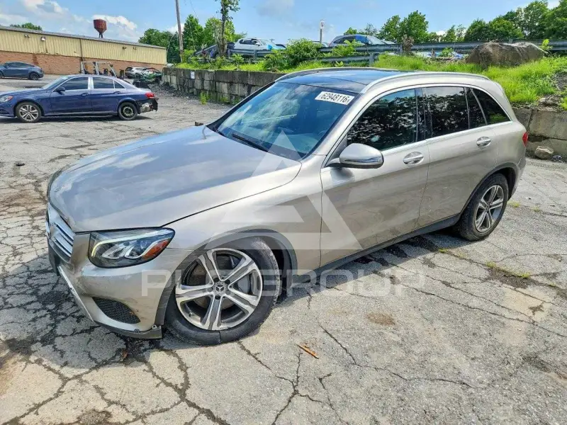 2019 Mercedes Benz GLC-Class photo