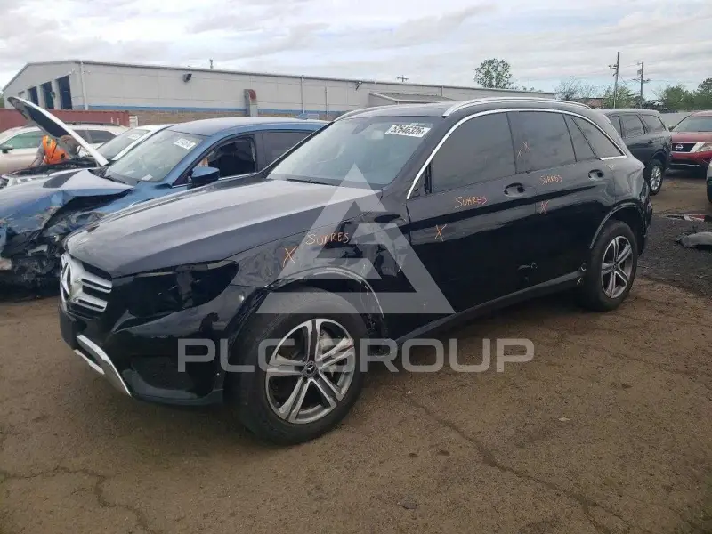 2019 Mercedes Benz GLC-Class фото