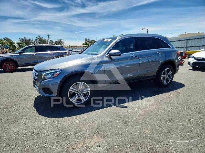 2019 Mercedes Benz GLC-Class фото