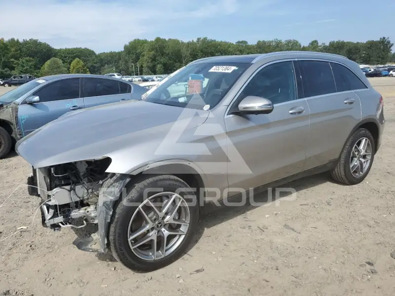 2019 Mercedes Benz GLC-Class фото