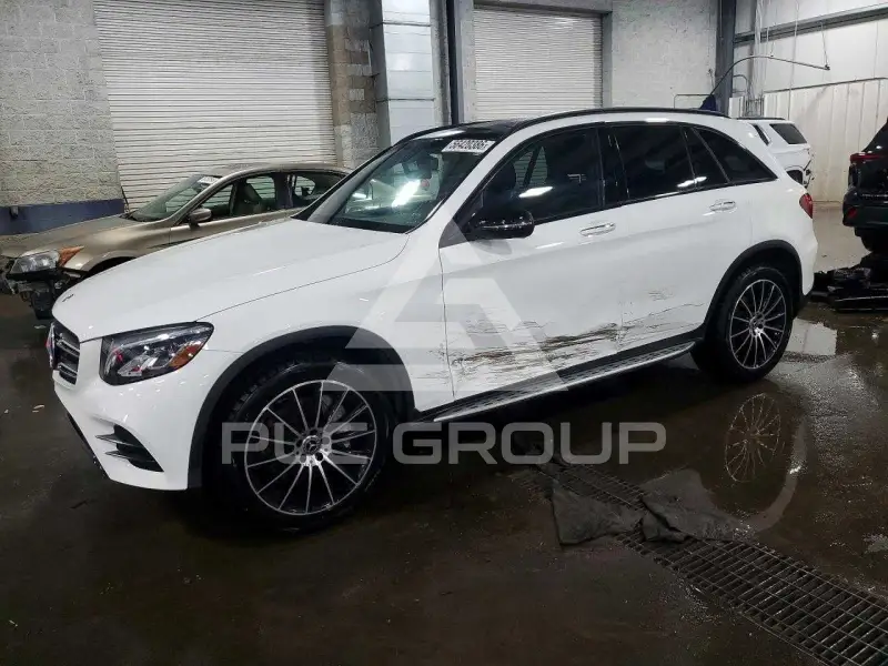 2019 Mercedes Benz GLC-Class фото