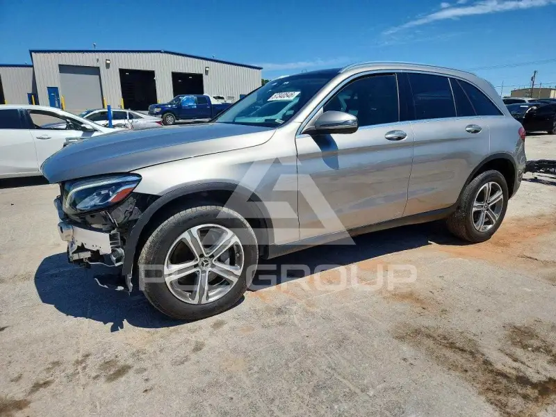 2019 Mercedes Benz GLC-Class photo