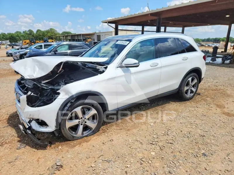 2019 Mercedes Benz GLC-Class фото