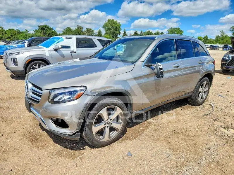 2019 Mercedes Benz GLC-Class photo