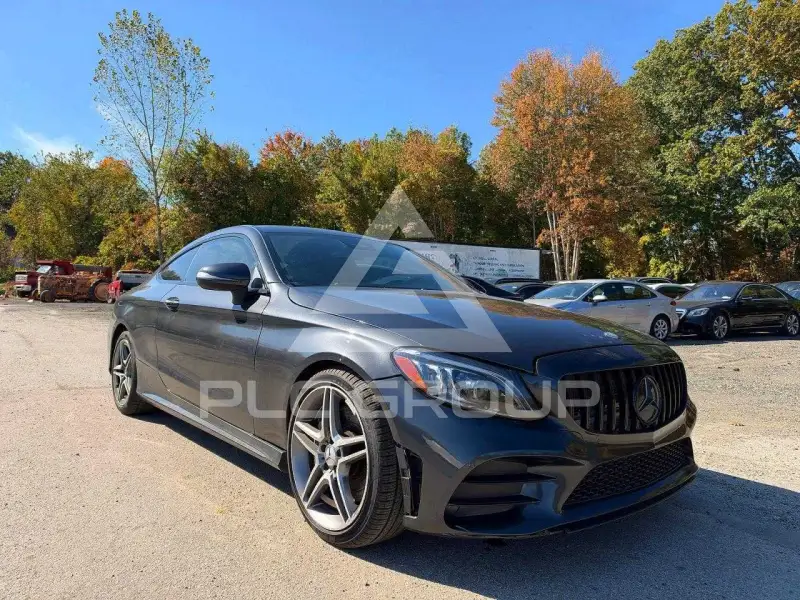 2019 Mercedes Benz C-Class фото
