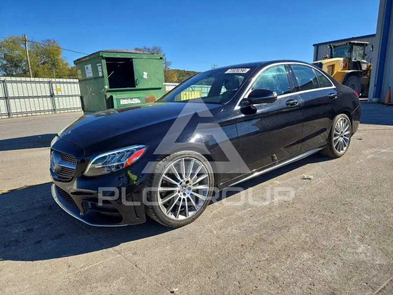 2019 Mercedes Benz C-Class фото