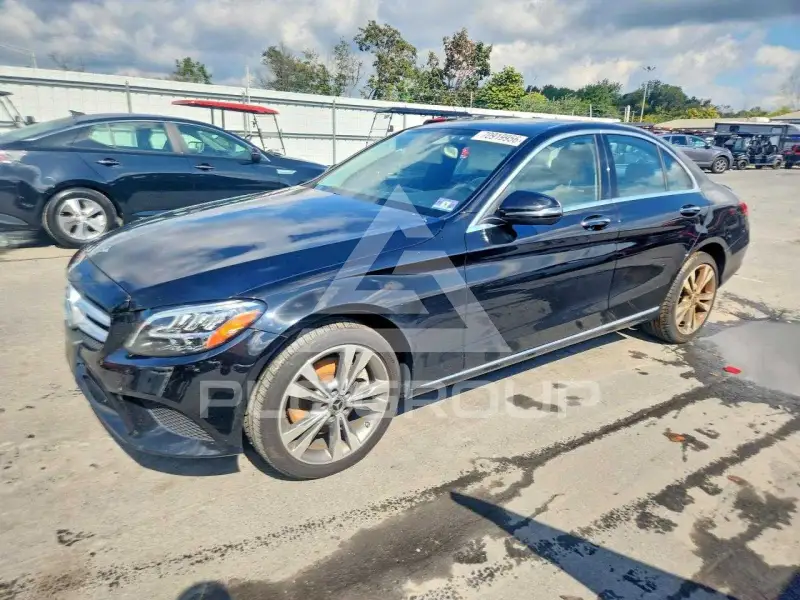 2019 Mercedes Benz C-Class фото