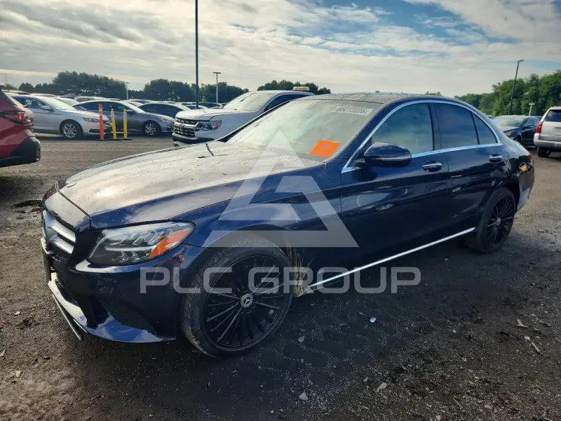 2019 Mercedes Benz C-Class фото