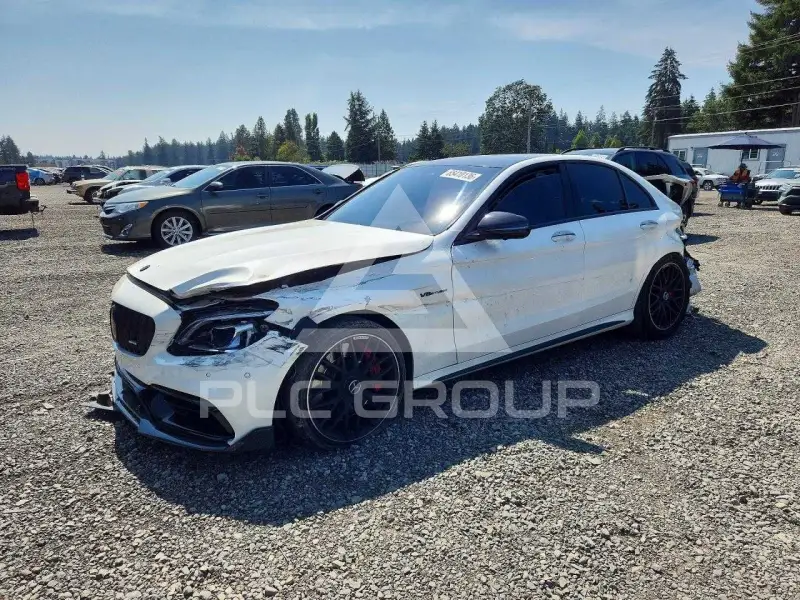 2019 Mercedes Benz C-Class фото