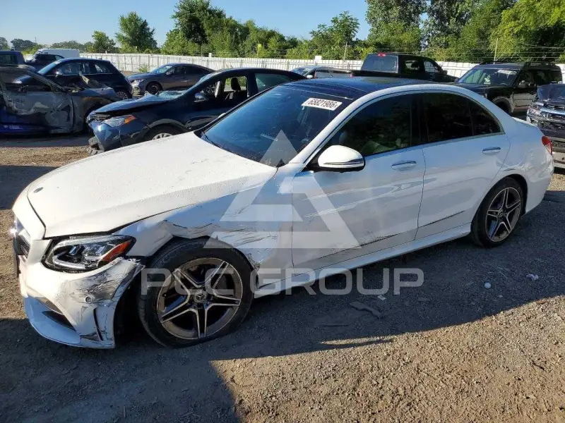 2019 Mercedes Benz C-Class фото