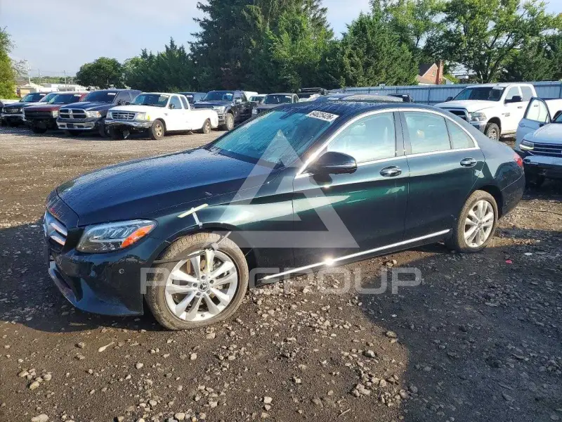2019 Mercedes Benz C-Class фото