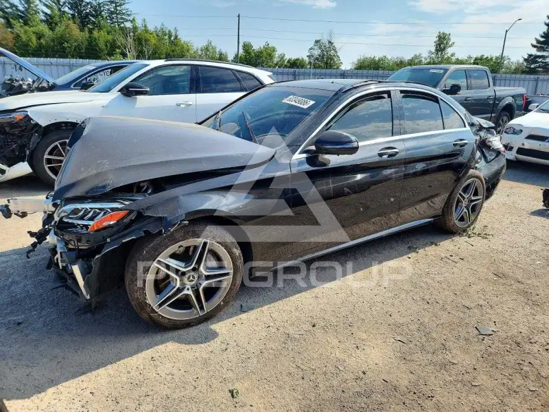 2019 Mercedes Benz C-Class фото